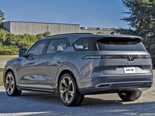 VinFast VF 9