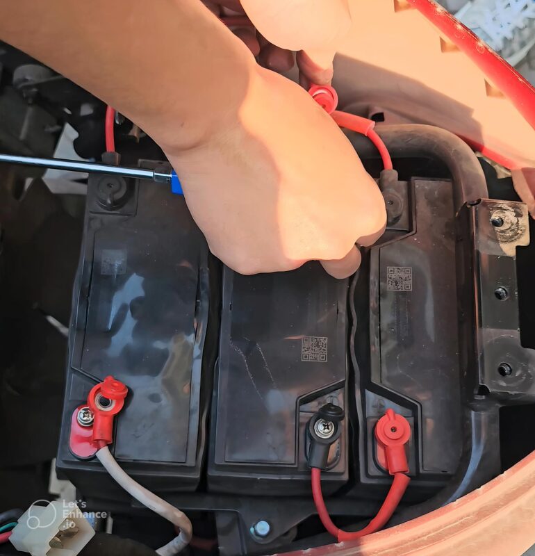 Do Pin Xe may dien Feliz min